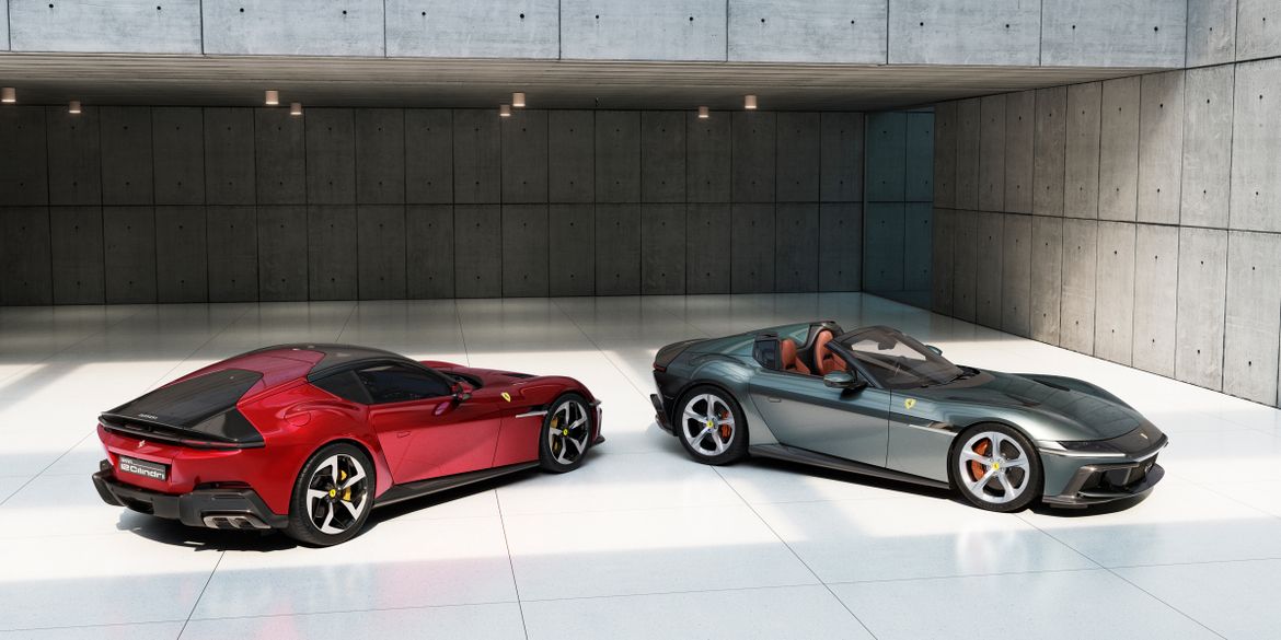 Ferrari рассекретила новый 12-цилиндровый суперкар