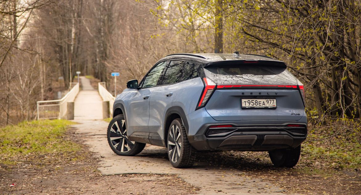 Тест-драйв Geely Atlas II: визионер или консерватор?