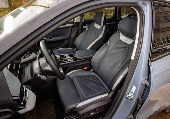 Тест-драйв Geely Atlas II: визионер или консерватор?