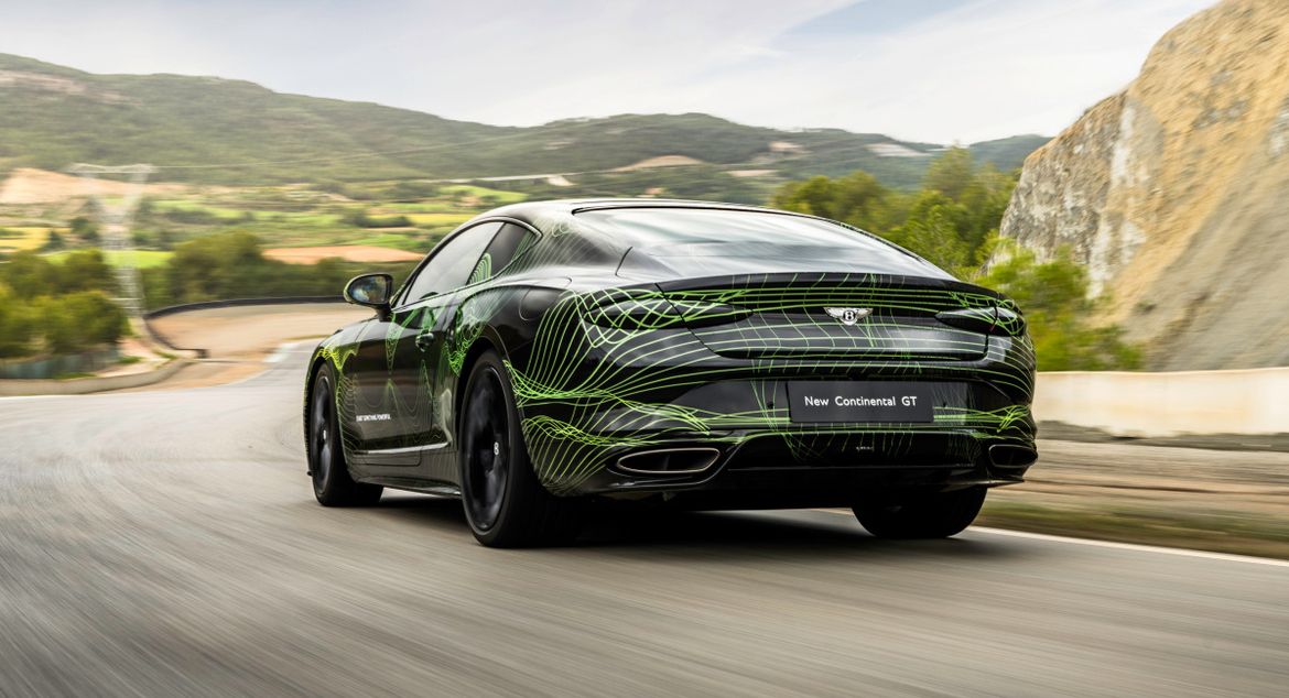 Bentley готовит к премьере новый Continental GT