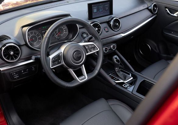 В России представили новый кроссовер DFSK 500