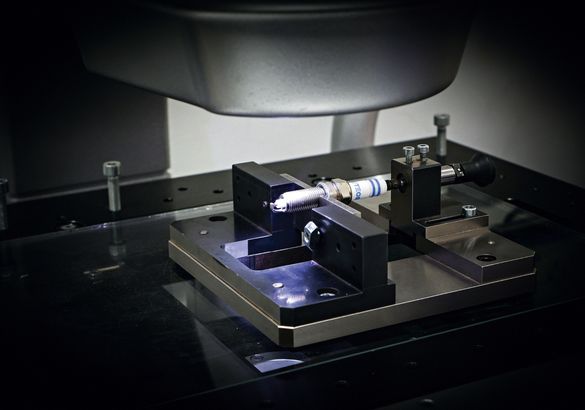 Тест свечей зажигания для Hyundai Solaris II: испытываем 14 образцов