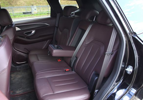 Тест-драйв Jetour X90 Plus: китайский взгляд на путешествия по России