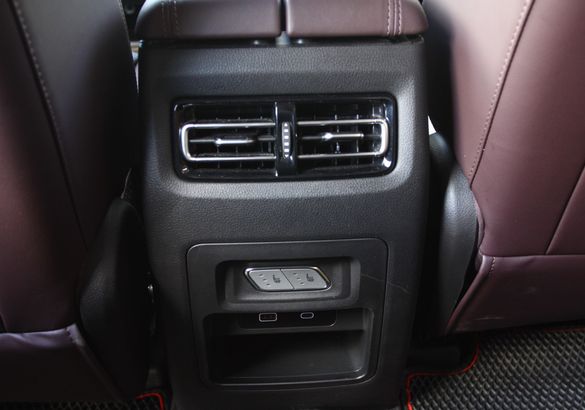 Тест-драйв Jetour X90 Plus: китайский взгляд на путешествия по России