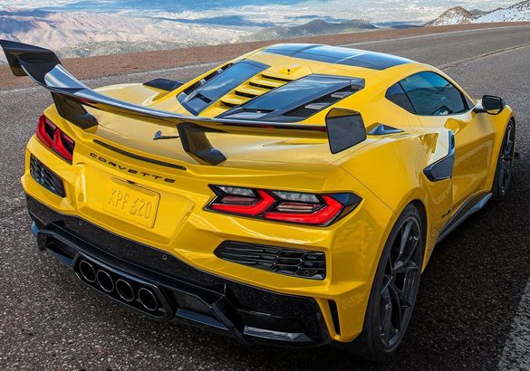 Chevrolet представил самый мощный Corvette в истории