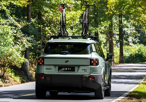 Jetour показал первые официальные фотографии нового T1