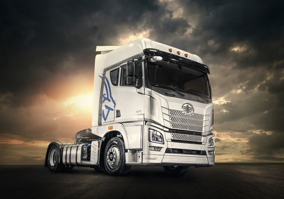 «ЮгАгро 2024»: «Тонар» представил полуприцепы и тягачи FAW