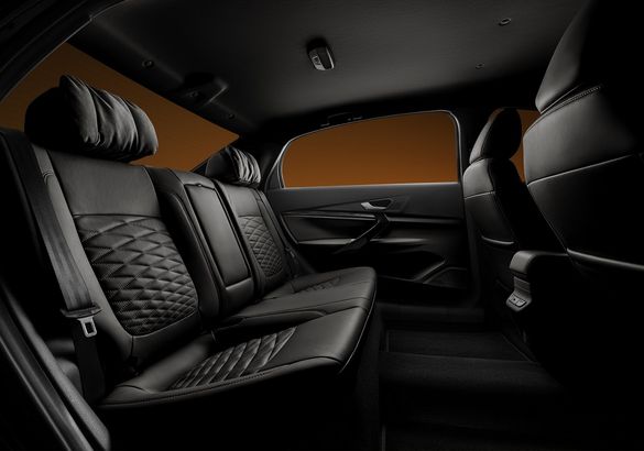 Стартовали продажи новой Lada Aura