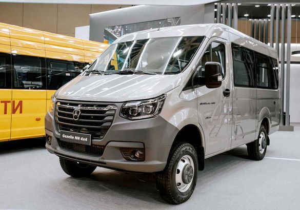 ГК «СТТ» показала автобусы нового поколения на UrbanTrans 2024