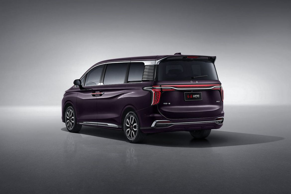 Hongqi HQ9 получил российское ОТТС