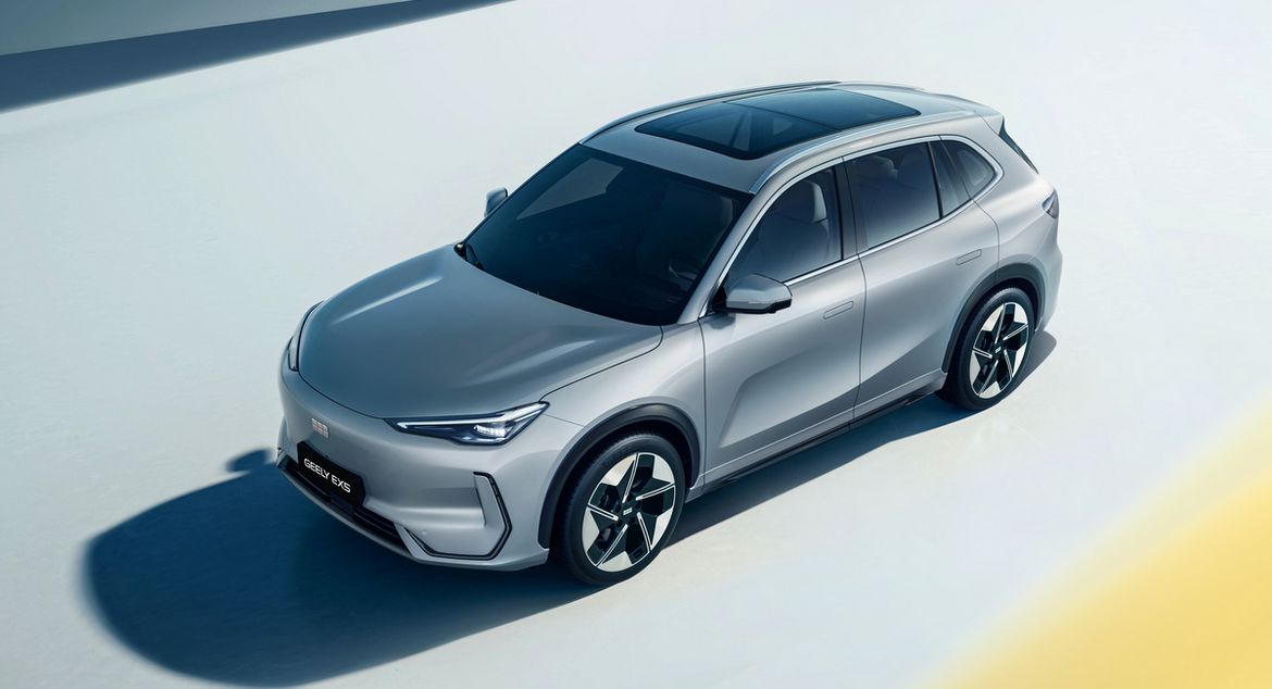 Geely рассекретила комплектации нового EX5