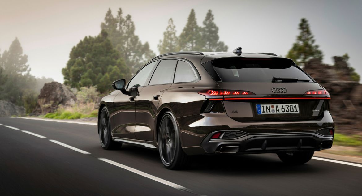 Audi представила новый A6 Avant