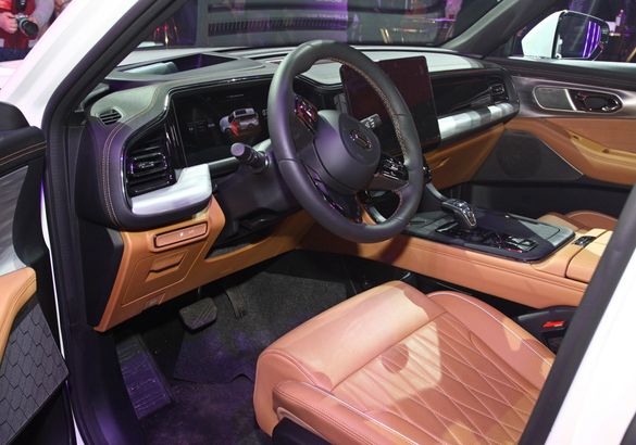 GAC представил в Москве три новых модели