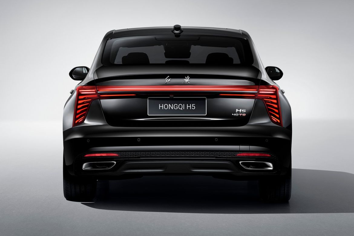 Hongqi показал новую версию седана H5