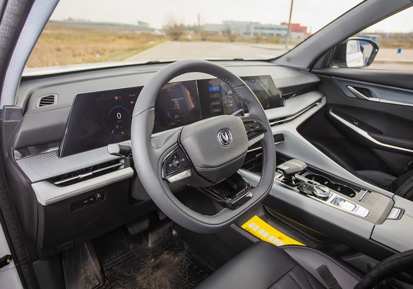 Тест-драйв Changan CS75 Plus: обновляя новое
