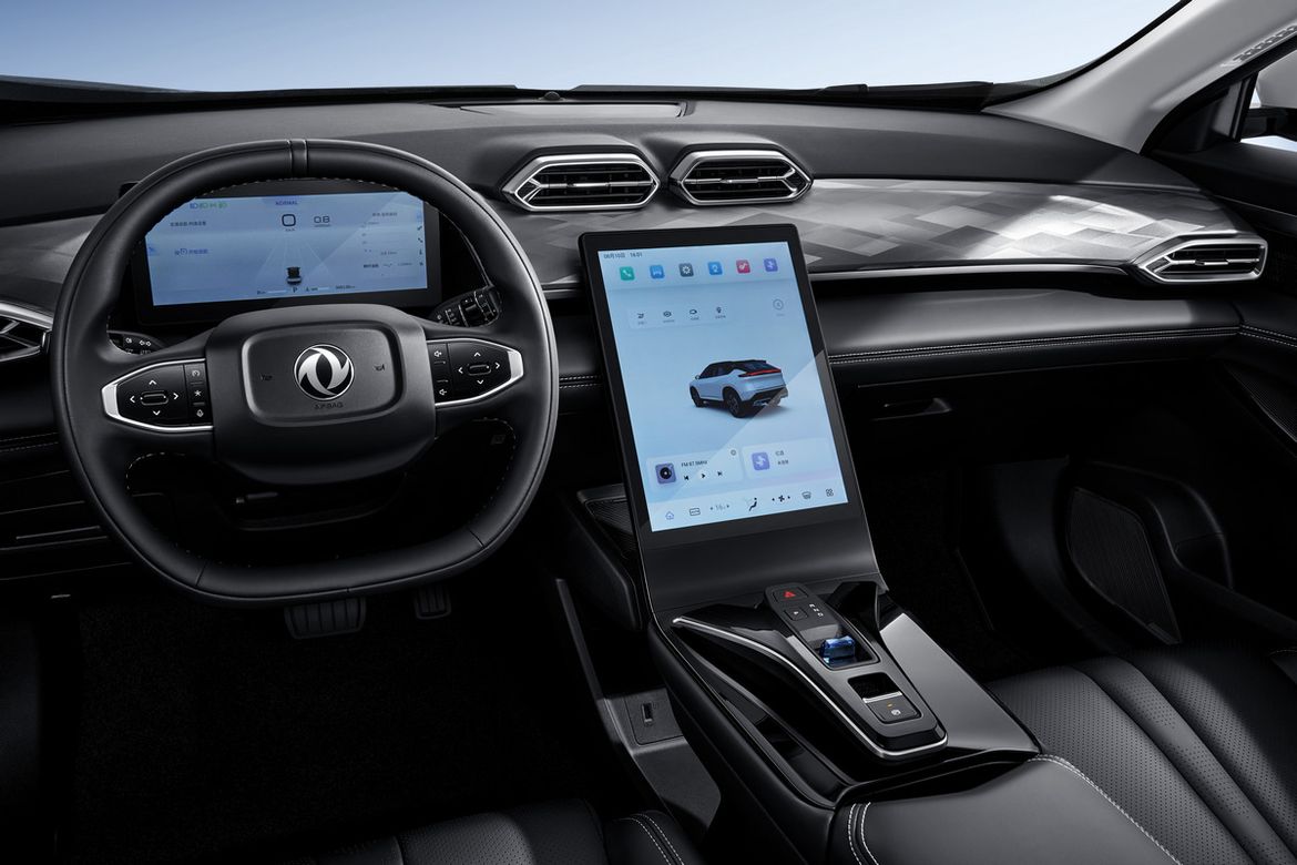 В России представили новый кроссовер Dongfeng Mage