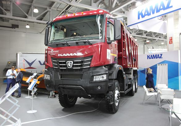 COMvex 2025: акции следует покупать в кризис