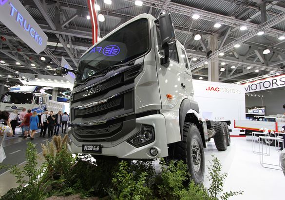 COMvex 2025: акции следует покупать в кризис