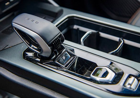 Тест-драйв Geely Okavango и Chery Tiggo 8 Pro Max: семеро по китайским лавкам
