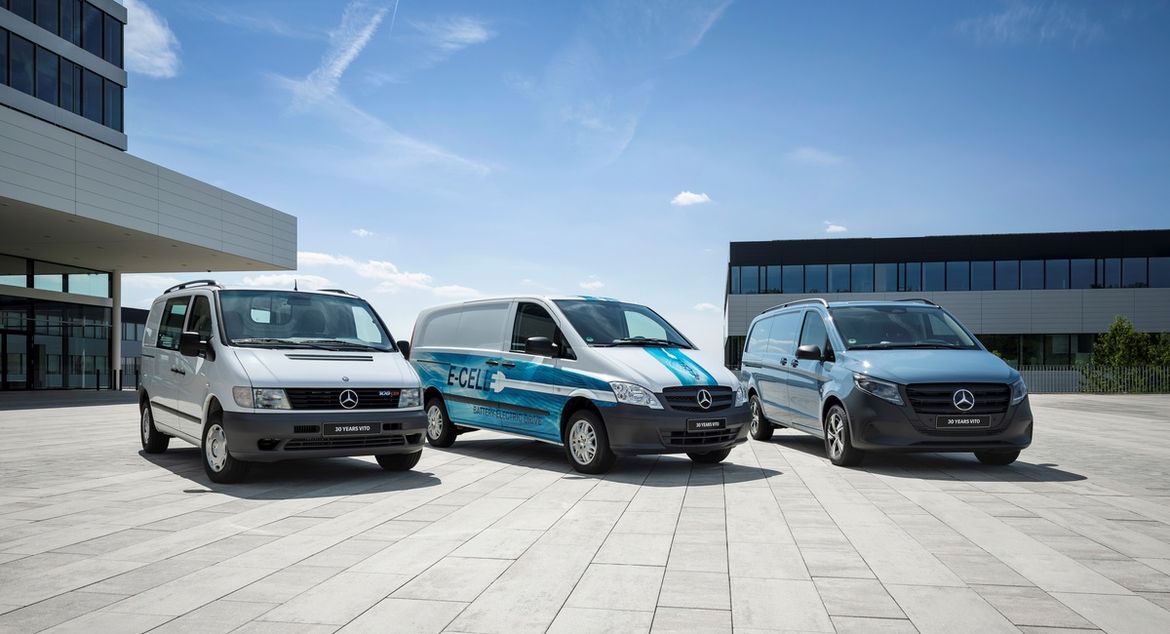 Mercedes отмечает 30-летие вэна Vito