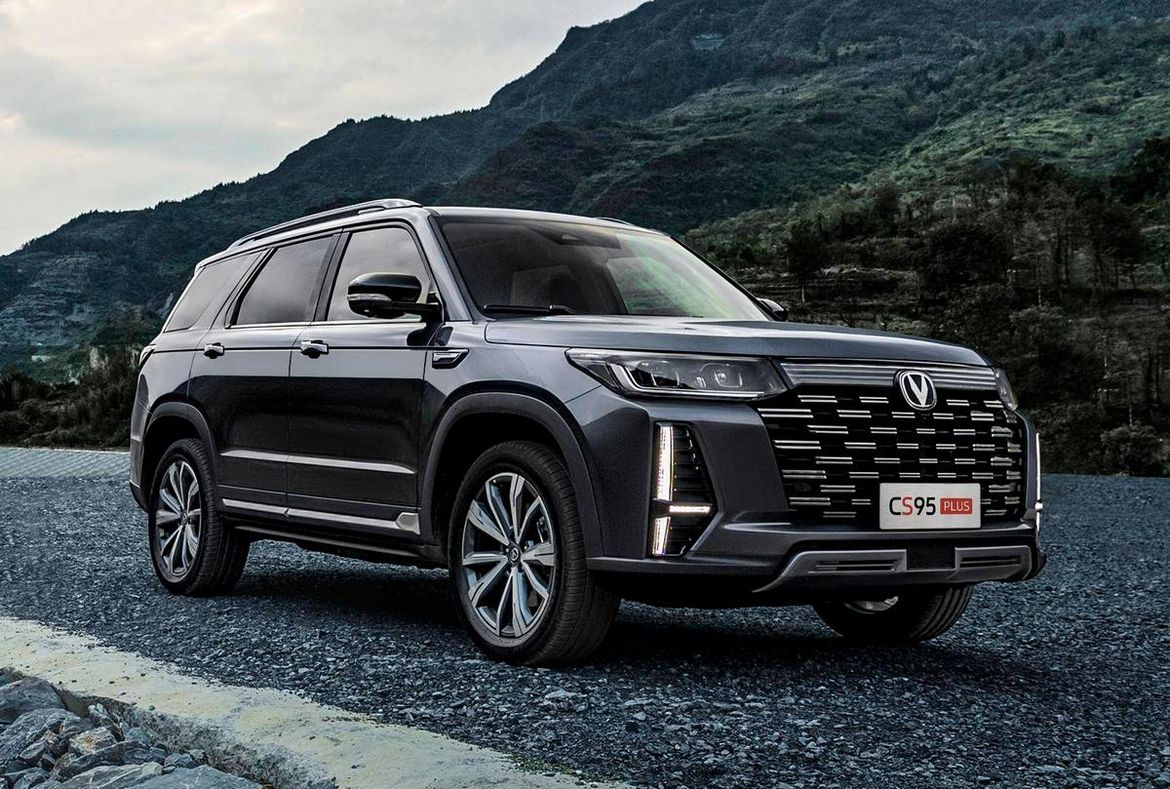 Geely Okavango и его конкуренты. Семиместные автомобили в России
