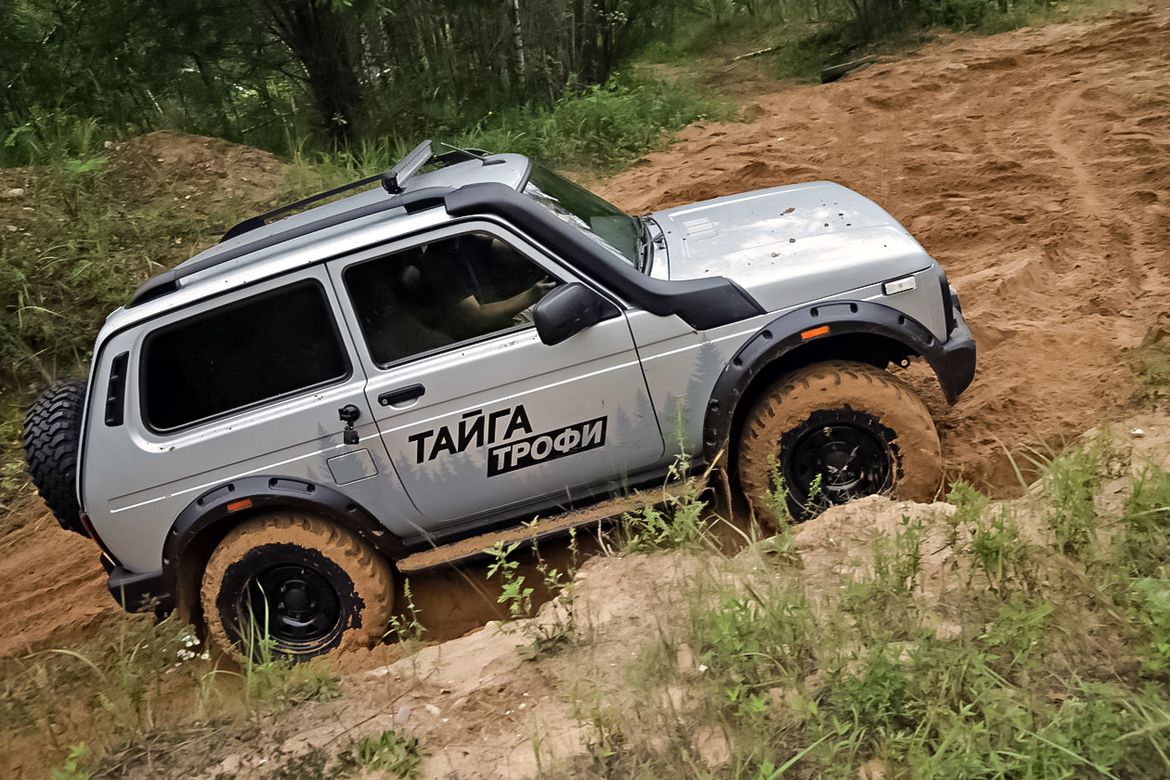 Тест-драйв Lada Niva «Тайга» и Niva «Тайга Трофи»: индульгенция на тюнинг