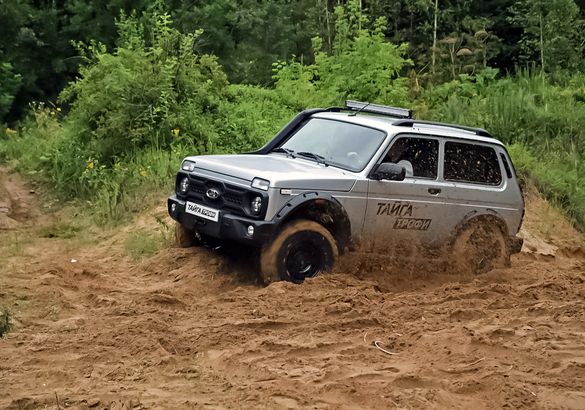 Тест-драйв Lada Niva «Тайга» и Niva «Тайга Трофи»: индульгенция на тюнинг