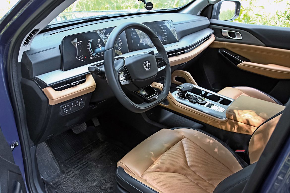 Тест-драйв Changan Hunter Plus: легковой грузовик