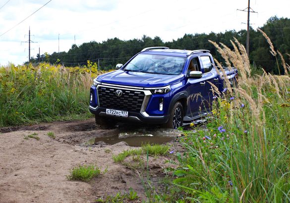 Тест-драйв Changan Hunter Plus: легковой грузовик