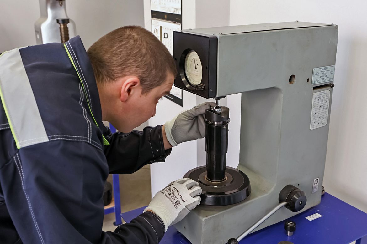 Тест рулевых наконечников для Hyundai Solaris. Испытываем оригинал и 12 аналогов