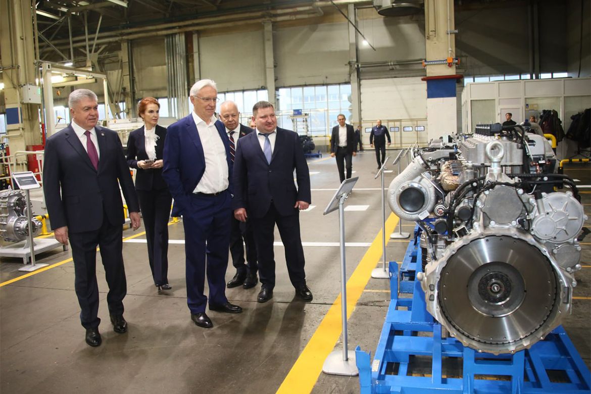 КАМАЗ отметил 50-летие со дня выхода первого двигателя