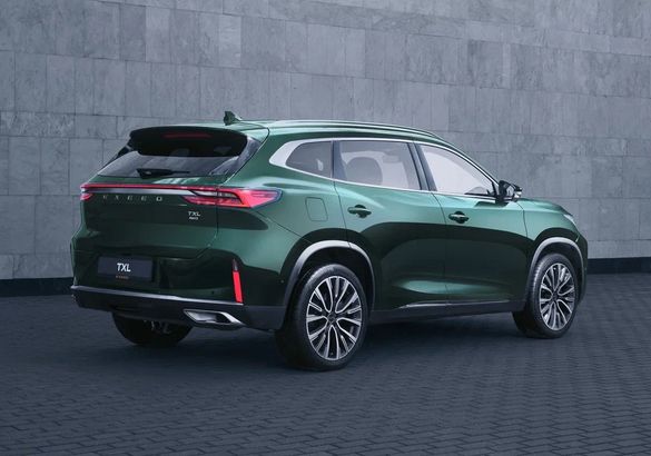 Exeed привез в Россию обновленный TXL и раскрыл его стоимость