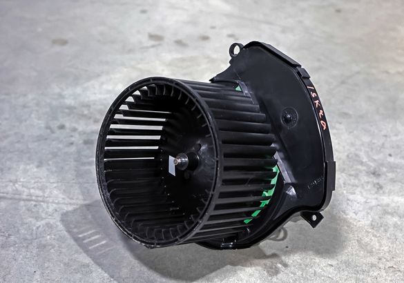 Мы разобрали Lada Iskra: из чего и как сделан потенциальный вазовский бестселлер?