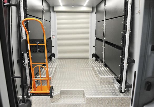 ГАЗ представил новый автомобиль для служб доставки