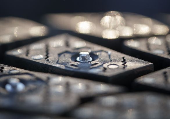 Nokian разработал серийную шину с выдвижными шипами