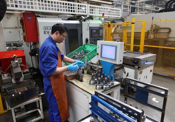 Как делают ступицы и ШРУСы. Изучаем завод GSP в Китае