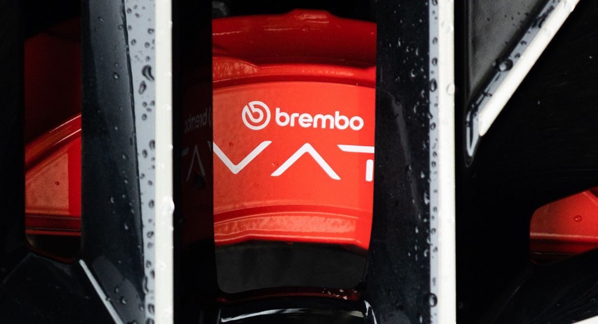 Тест-драйв Avatr 12: в пиру и на миру