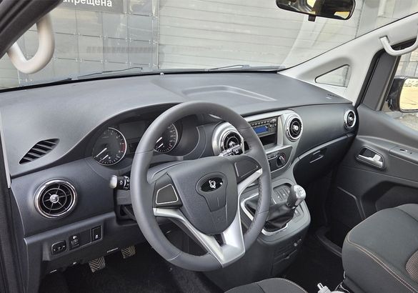 Стартовали продажи пассажирского Sollers SF1