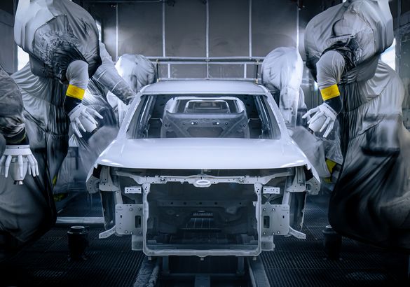 Под Петербургом окрасили первый кузов автомобиля Jeland