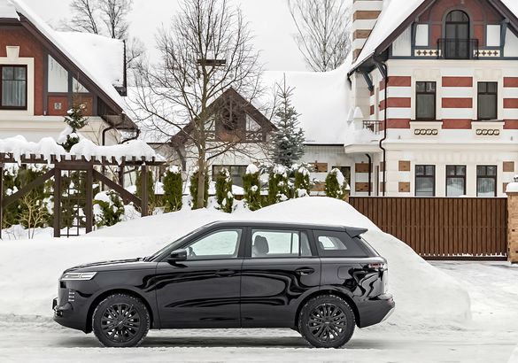 Тест-драйв Jaecoo J6: кроссовер в строгом костюме