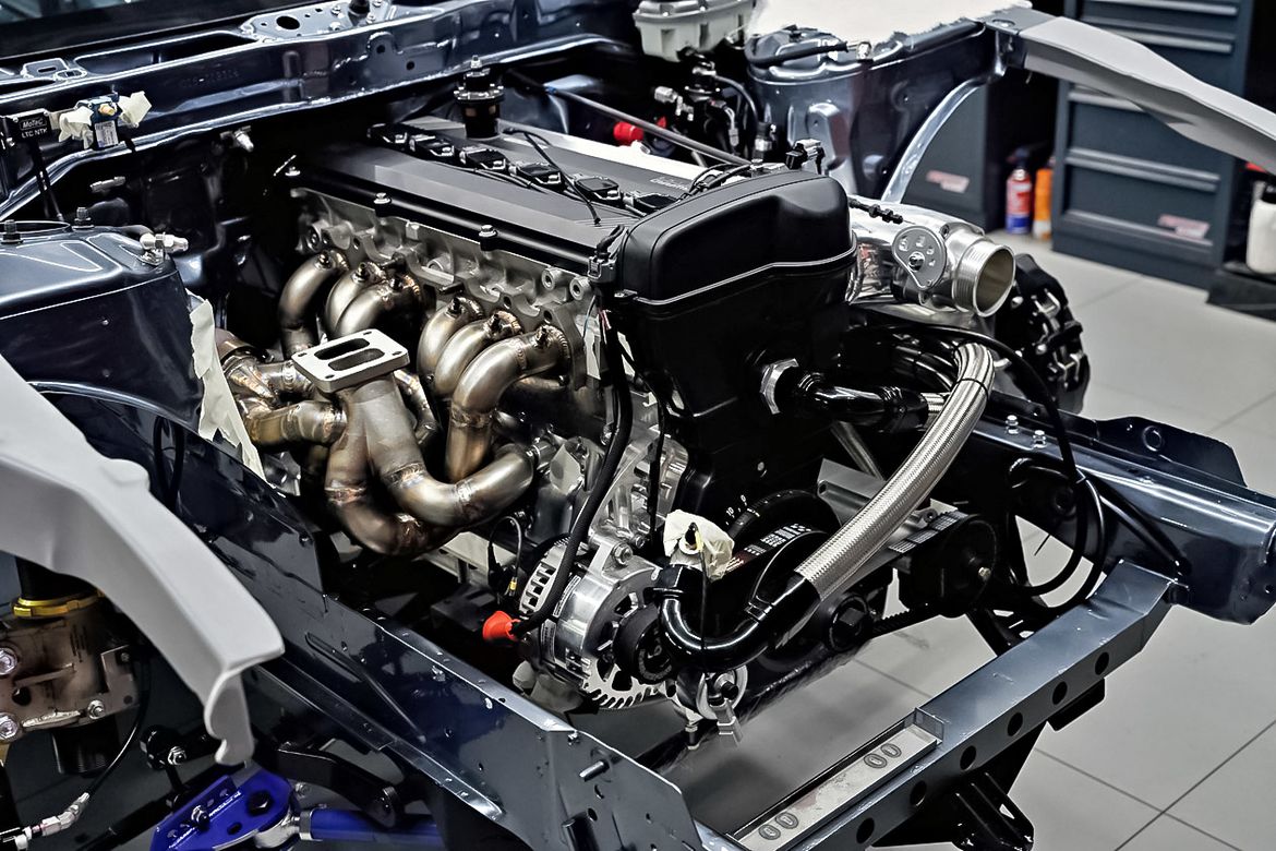 В гостях у Гочи: как команда Takayama Forward Auto готовит автомобили к соревнованиям по дрифту