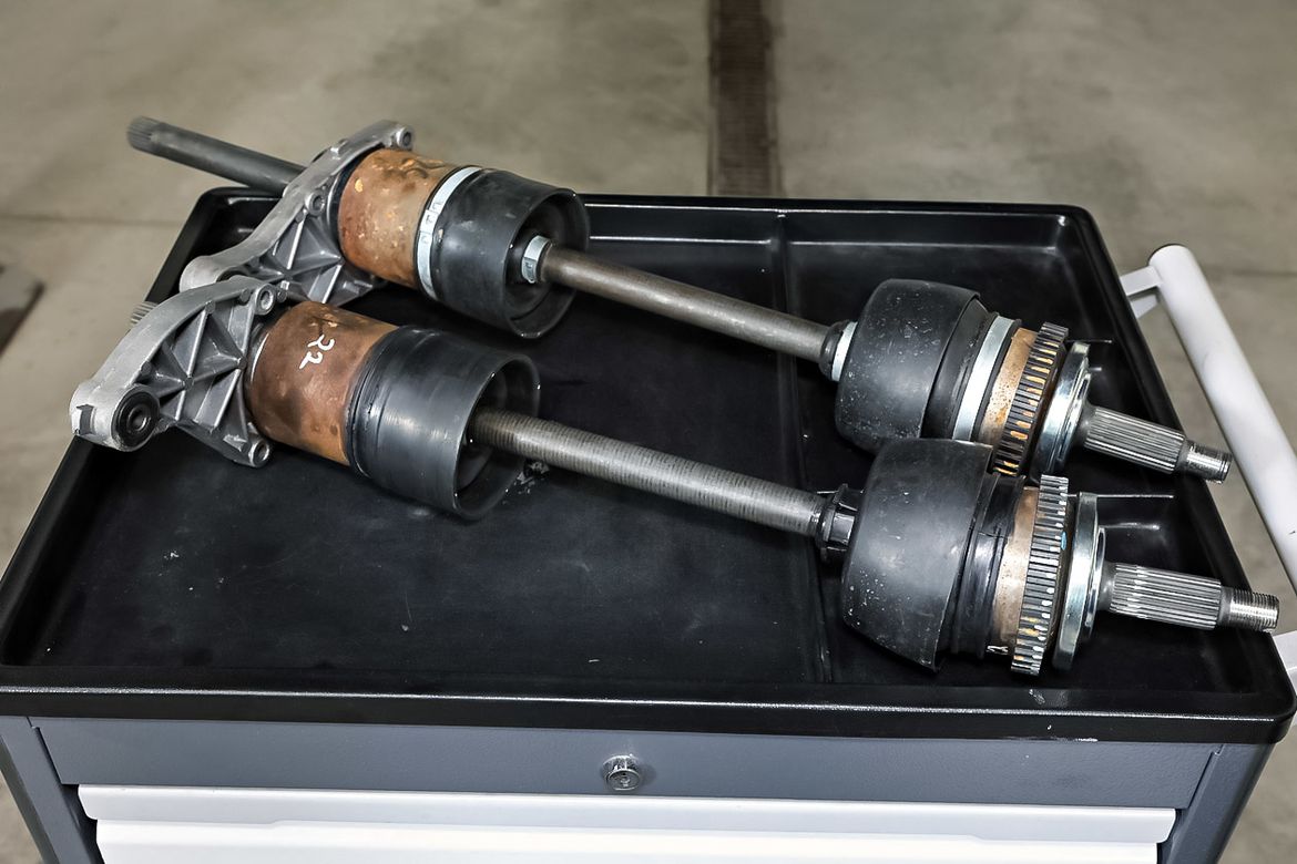 Мы разобрали Lada Niva Travel 2026: из чего и как сделан обновленный отечественный внедорожник