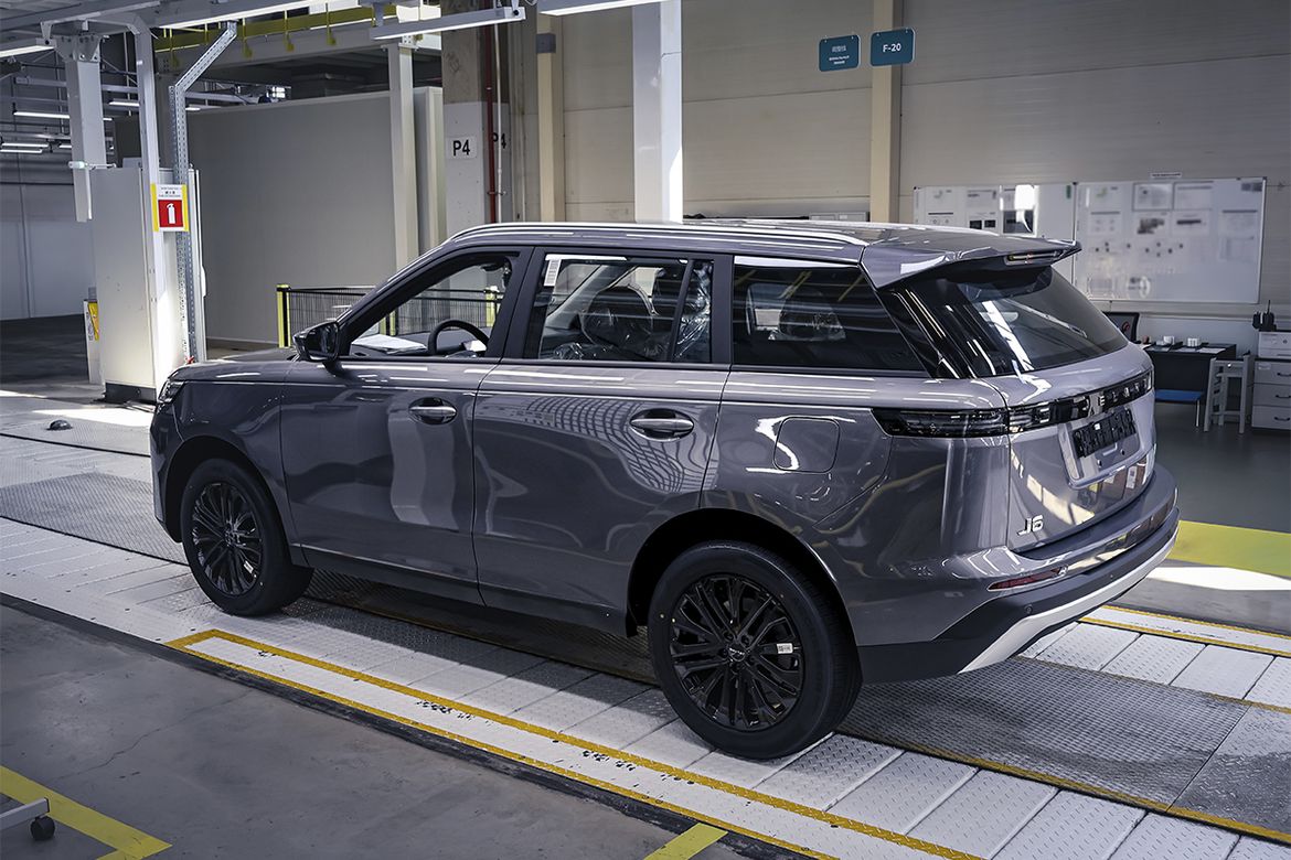 Под Петербургом собрали первый тестовый автомобиль Jeland