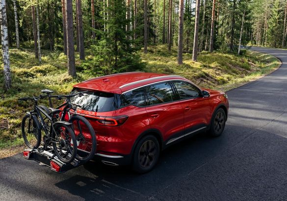 Tenet рассекретил новый кроссовер