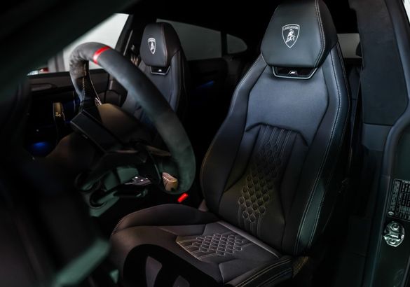 ABT выкатил 1000-сильную версию Lamborghini Urus SE