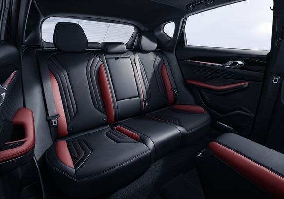 Новый Geely Coolray оценили в рублях