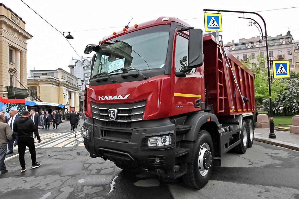 «ТранспортФест — 2026»: на фоне кризиса новинки выставляют у Манежа