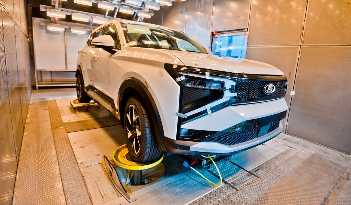 Кроссовер Lada Azimut подвергся новому испытанию