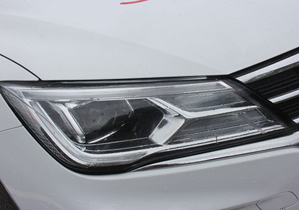 Тест-драйв Lada Iskra SW Cross и подержанного MG 5: что лучше за одни и те же деньги?
