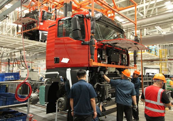 Производство Sinotruk в Китае: быть в числе первых